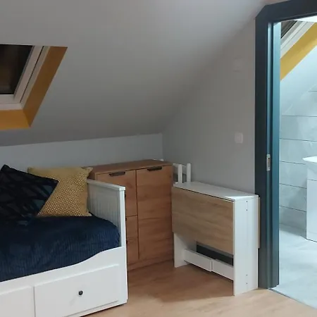 Lovely Laois Loft 3*